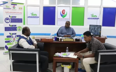 مدير إدارة الكادر بالإدارة العامة للخدمات الطبية بوزارة الصحة العامة والسكان يزور مراكز فاطمة بابطين