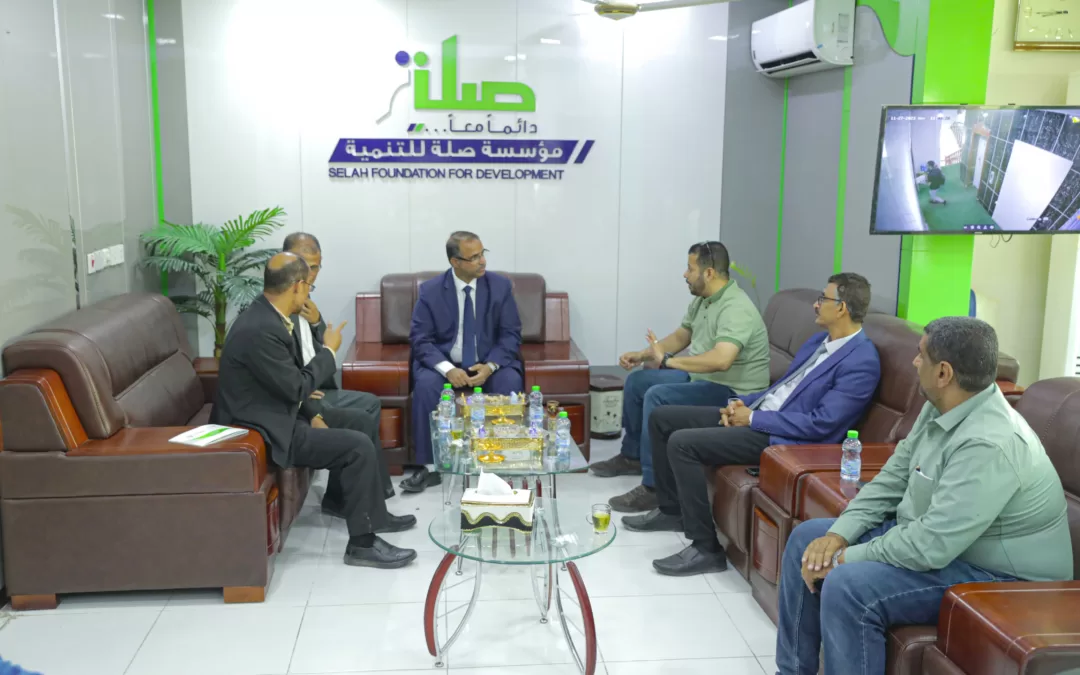 وزير الشؤون الاجتماعية والعمل يزور مقر مؤسسة صلة بالمكلا ويطلع على نشاطها خلال العام 2023