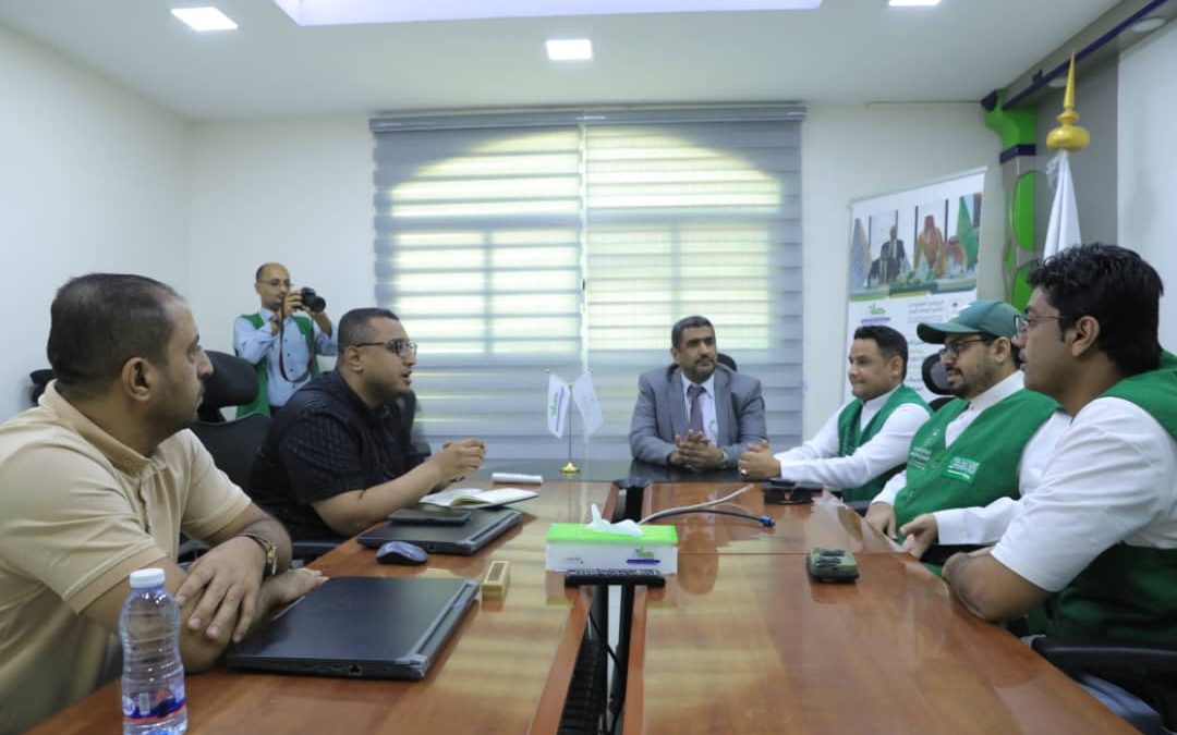 وفد من البرنامج السعودي لتنمية وإعمار اليمن يزور مؤسسة صِلَة للتنمية