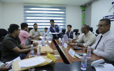 بتمويلٍ من مؤسسة صِلَة للتنمية… فتح مظاريف مناقصة (12) الخاصة بمشروع تعزيز إمدادات المياه بالطاقة المتجددة بمديرية الديس الشرقية